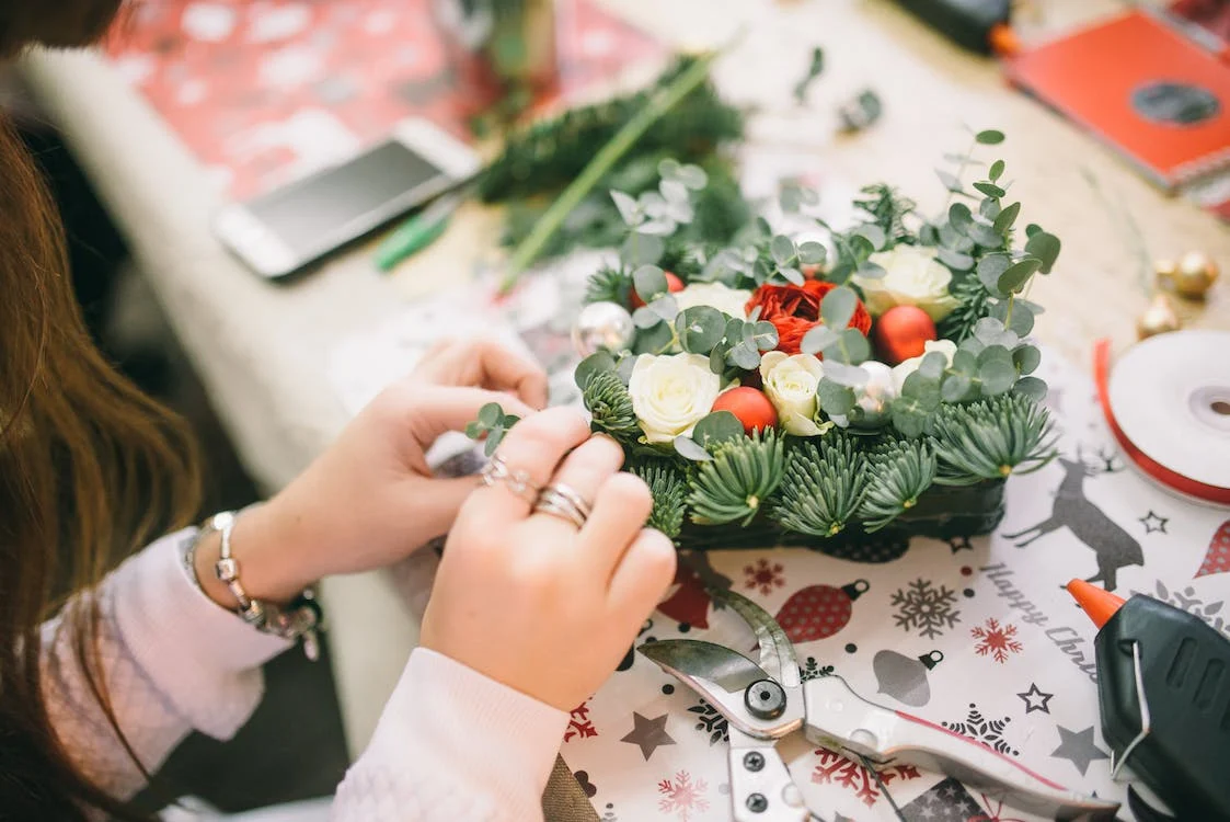 7 Reasons for Sending Christmas Flowers to Your Loved Ones